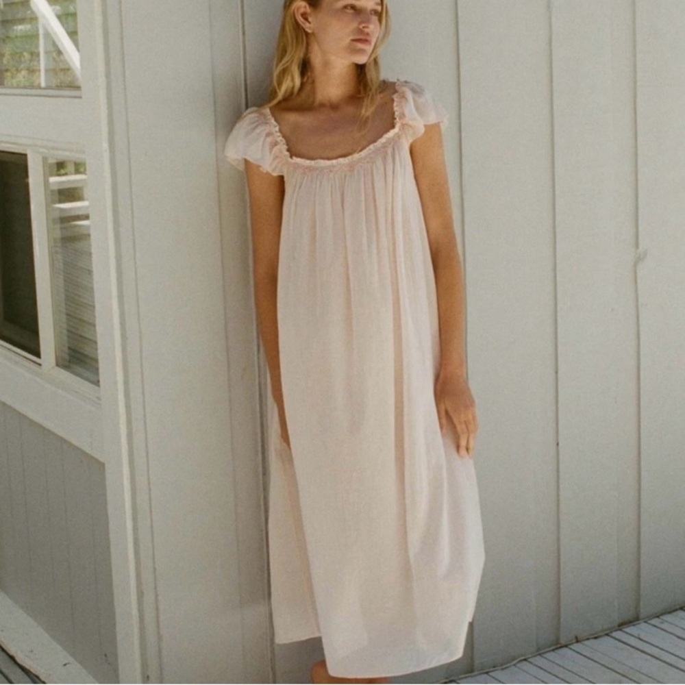 ISO Dôen Orelle Nightgown